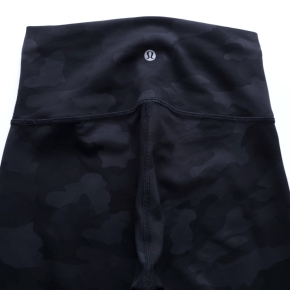 Lululemon Wunder Train High Rise Short 8" - Picture 8 of 13